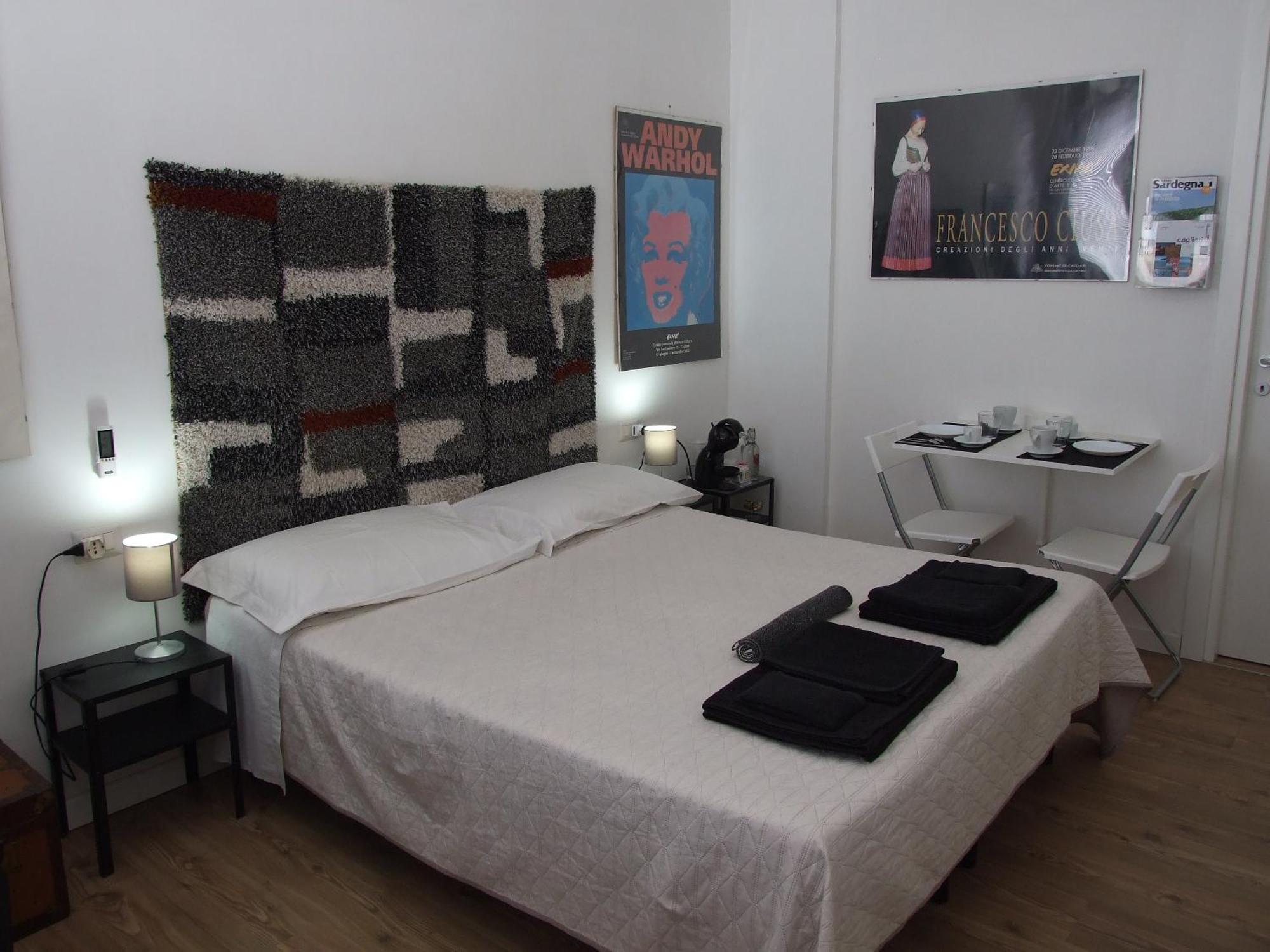 B&B Leo Кальяри Экстерьер фото