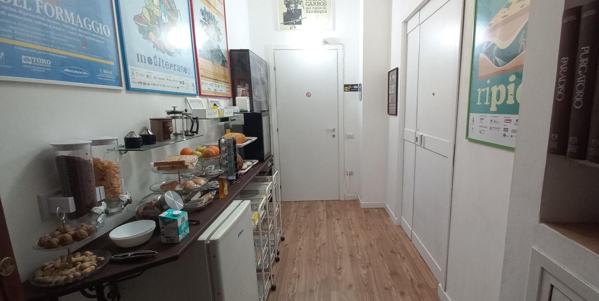 B&B Leo Кальяри Экстерьер фото